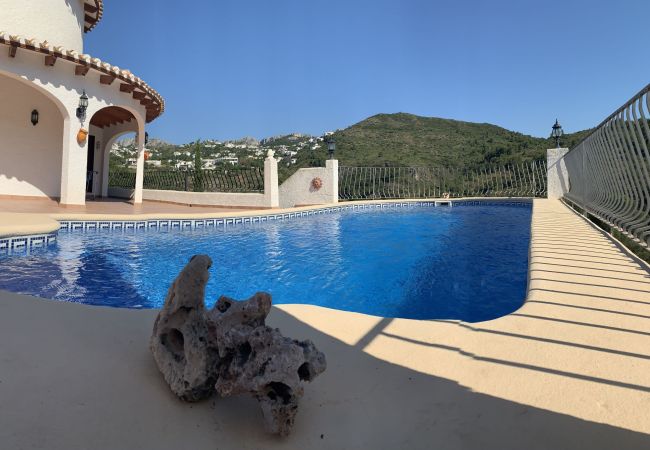 Villa/Dettached house in Pego - Villa Aurora, private pool, 6 pers