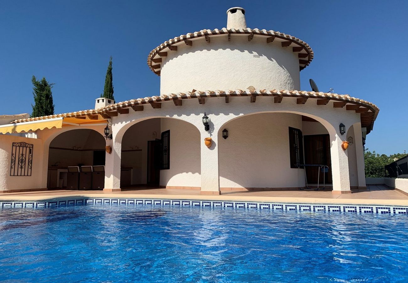 Villa Aurora, piscine privée, vélo, vacances de rêve, soleil, mer Villa à Pego - Villa Aurora - piscine privée, 4 p