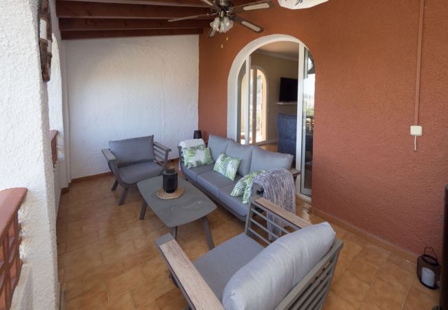 Villa à Orba - Villa Leonie, piscine privée, jacuzzi, 8p Villa à Orba - Villa Leonie, piscine privée, jacuzzi, 8p